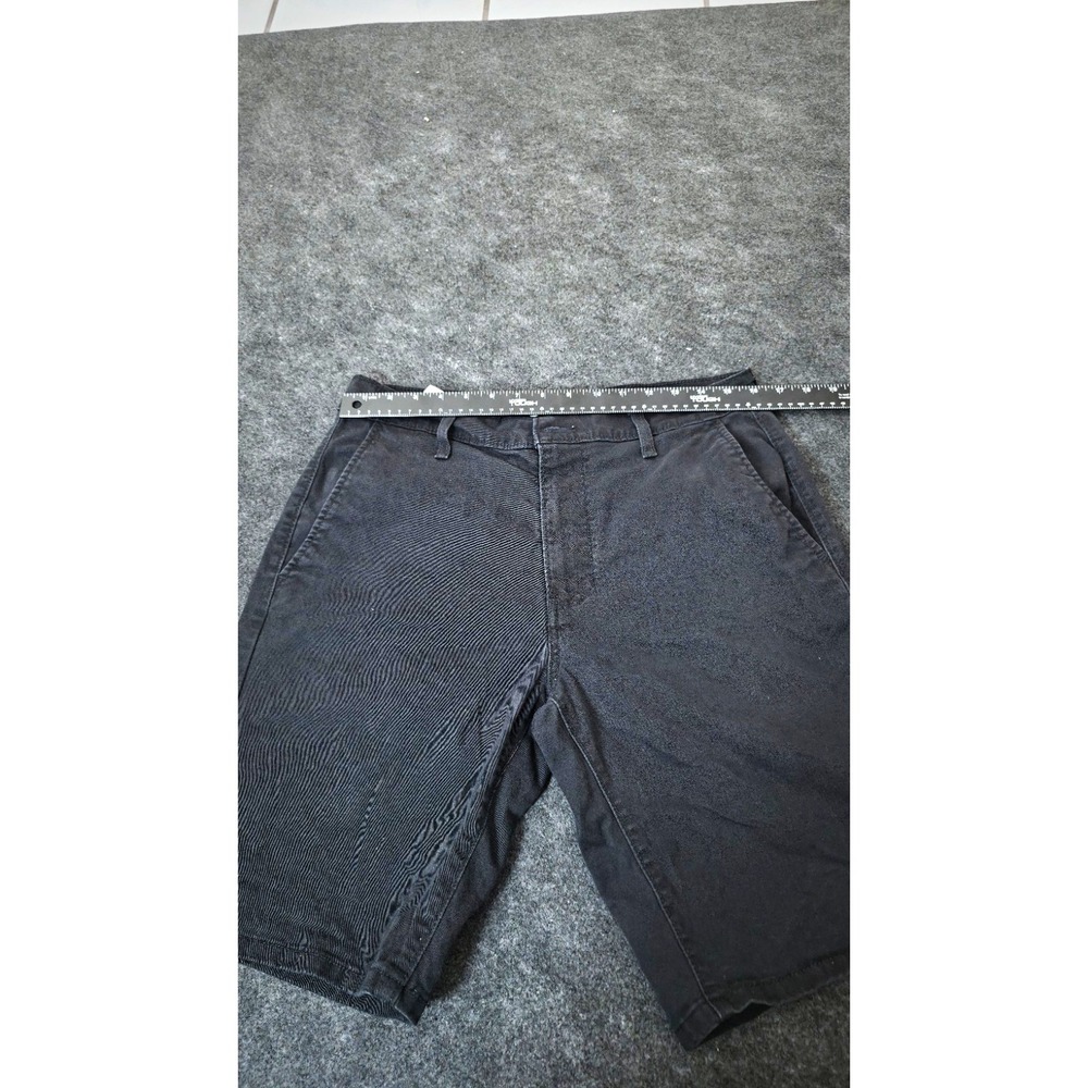 Levi Strauss & Co. Men's Black Chino Shorts Regular Fit 12" Inseam Zip Pockets